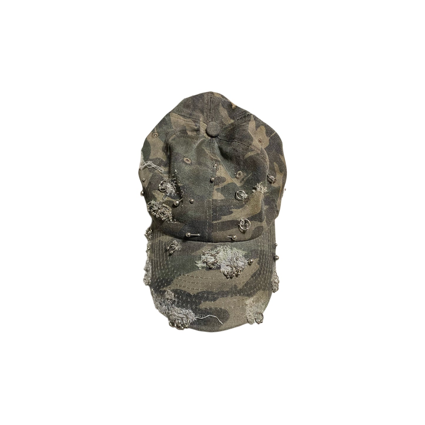 100 PIERCINGS camo hat