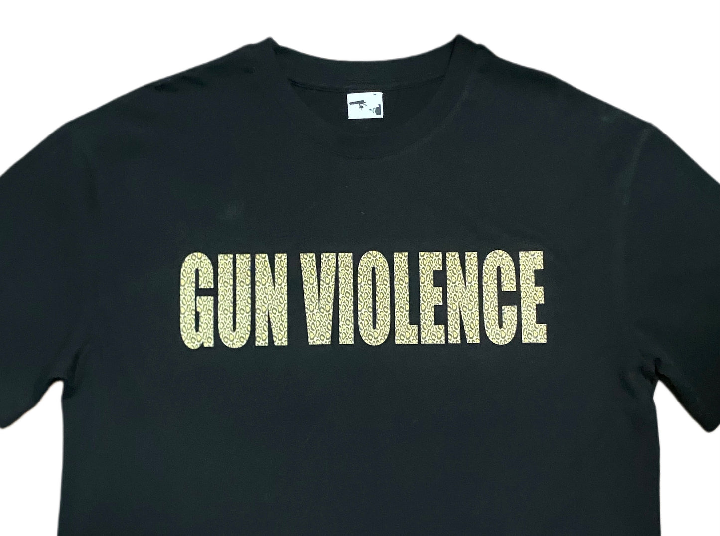 LEOPAR black t-shirt