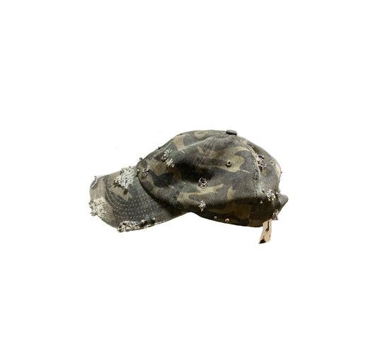 100 PIERCINGS camo hat